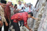 Plh.Walikota Lakukan Peletakan Batu Pertama Rehabilitasi Pembangunan Masjid Baitul Abrar