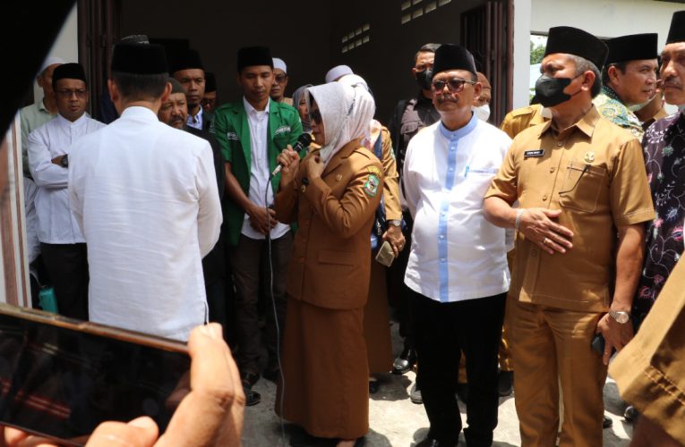 Wali Kota Pematang Siantar Melayat ke Rumah Duka Almarhum Ketua MUI Simalungun